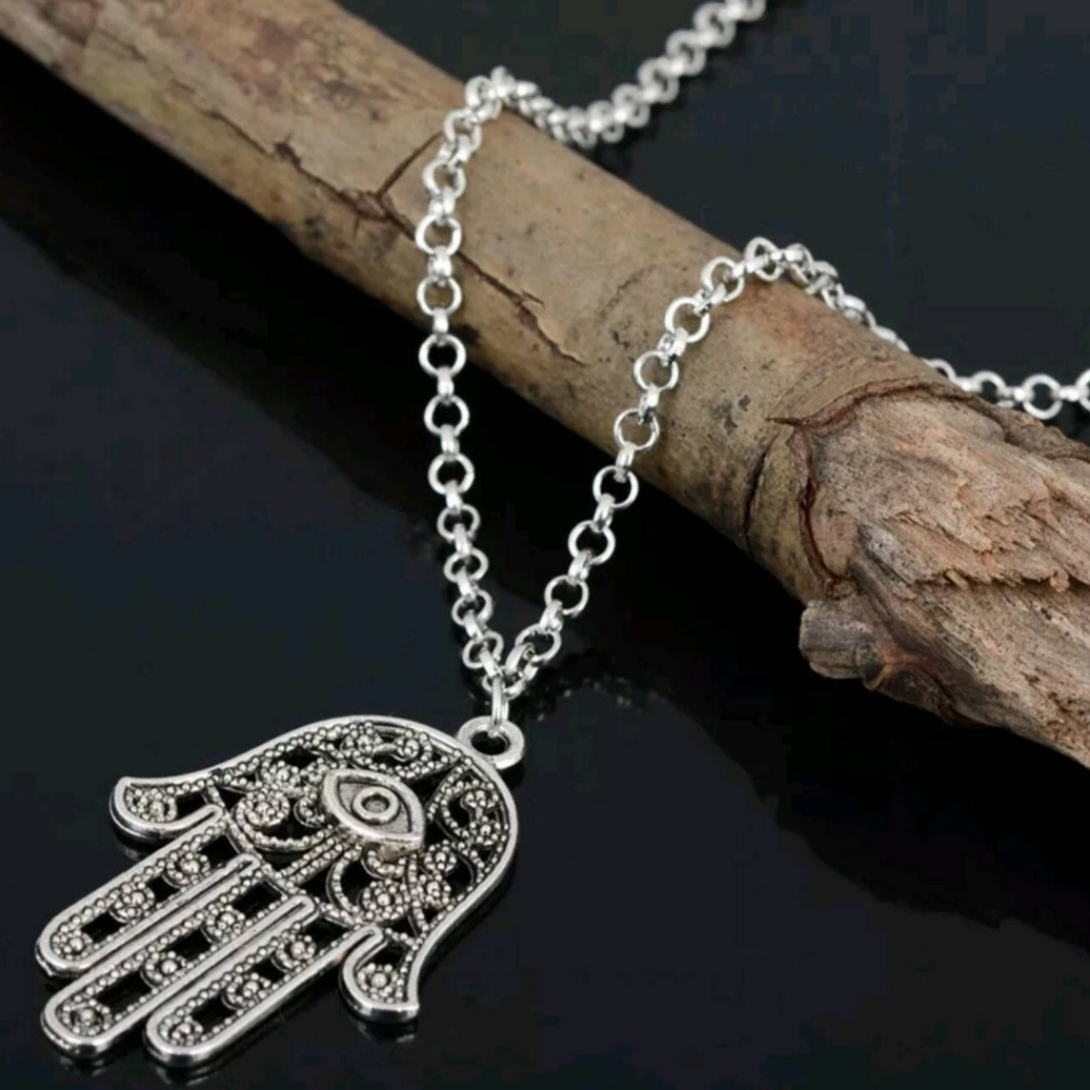 Hamsa Necklace